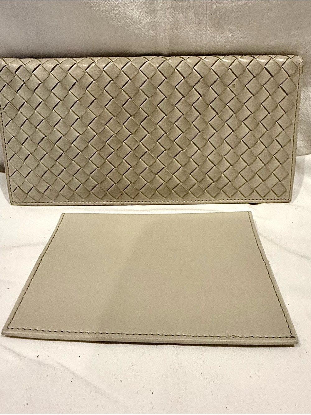Authentic Bottega Veneta Intrecciato Continental Flap Wallet